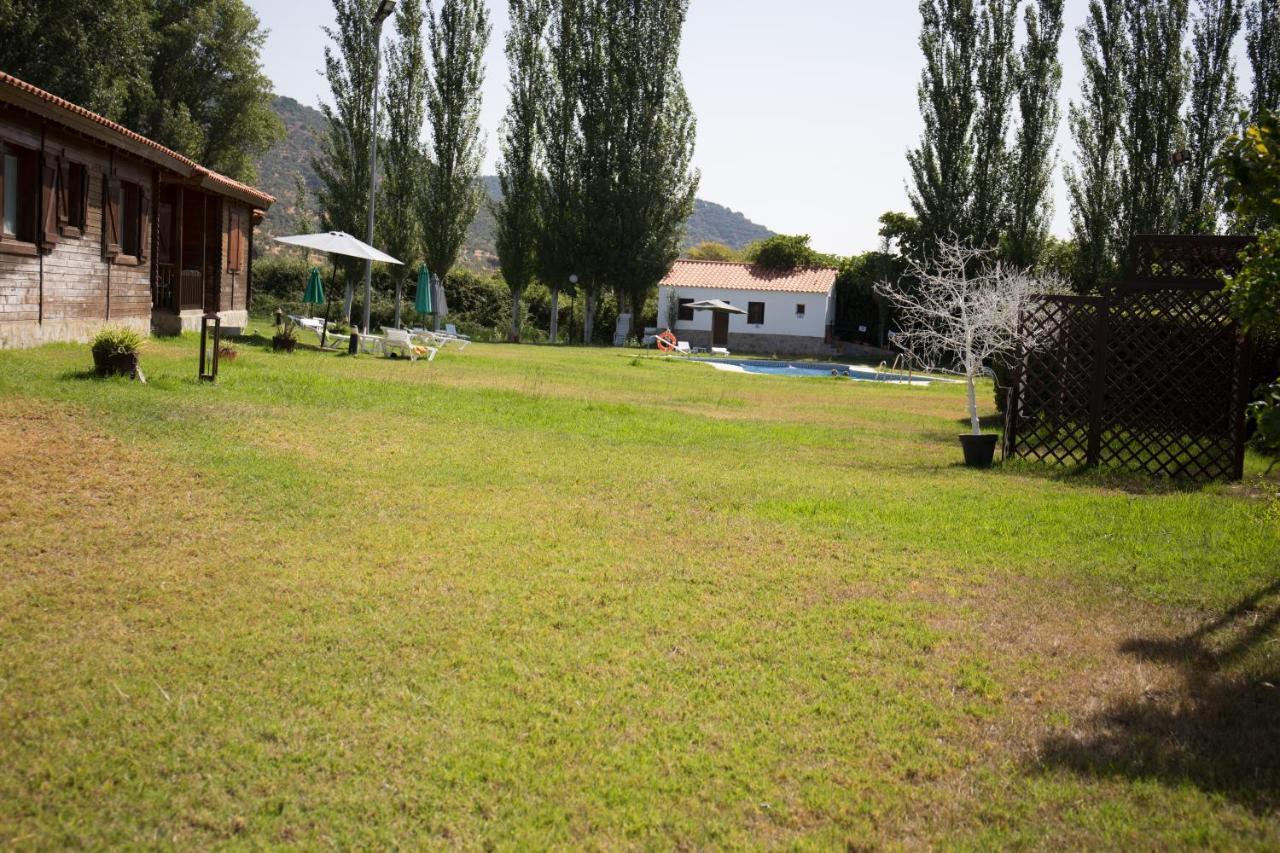 El Venero De Mostoles Constantina Exteriör bild